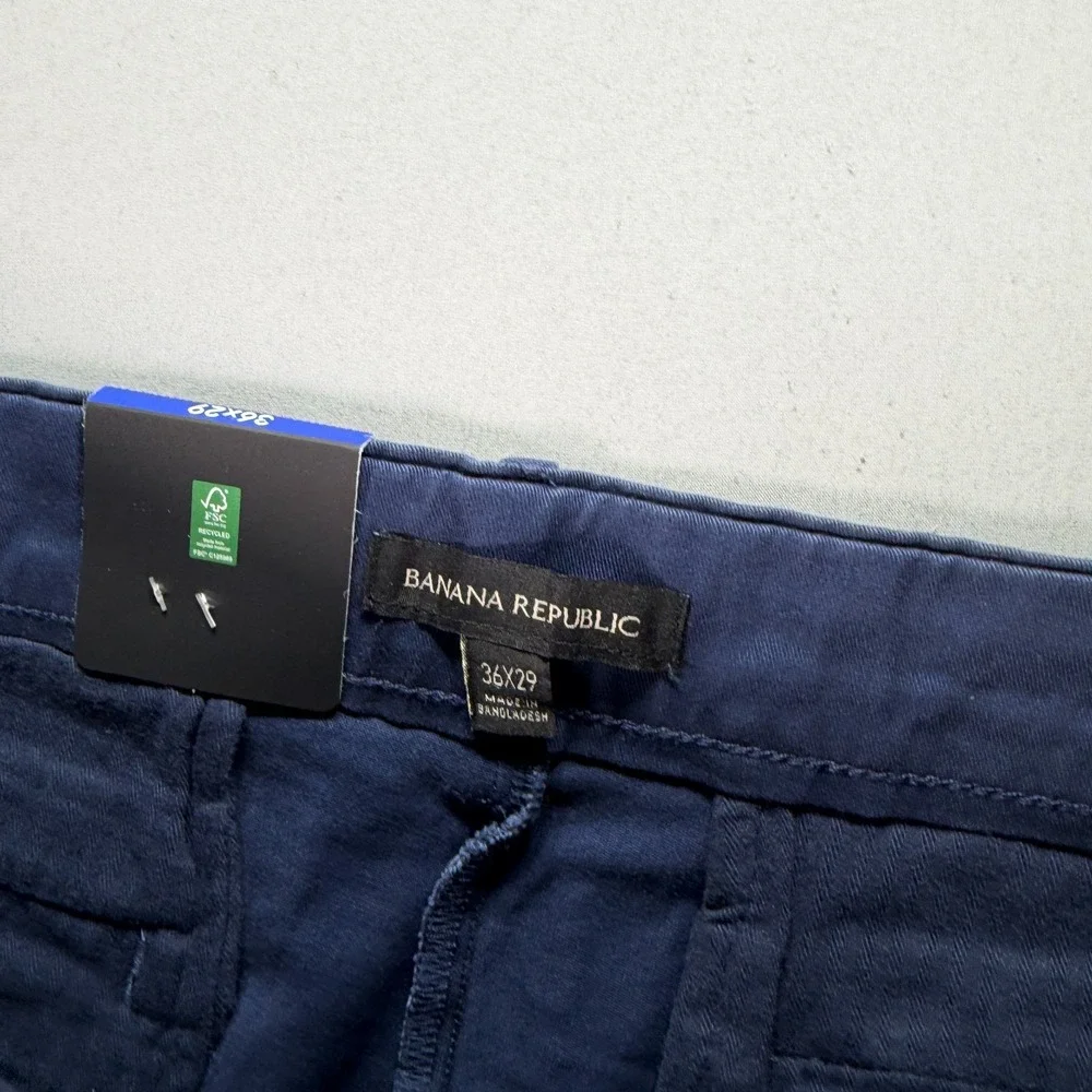 Banana Republic Chino Pants Mens 36x29 Navy Blue Twill Preppy Travel NWT